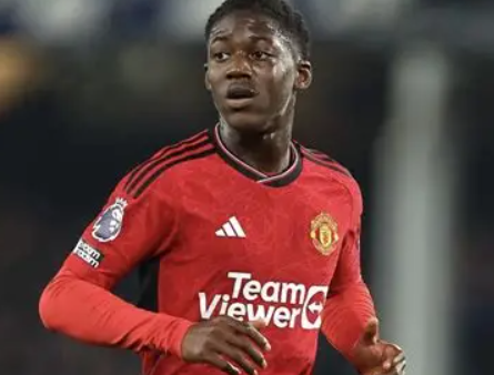 梅努转会动态：那不勒斯成首选，多队竞逐引关注